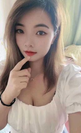 青秀八成像嘟嘟姐