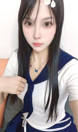 白云钟爱奶妈少妇