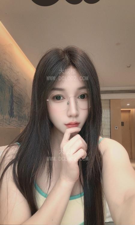 龙华个人雨涵
