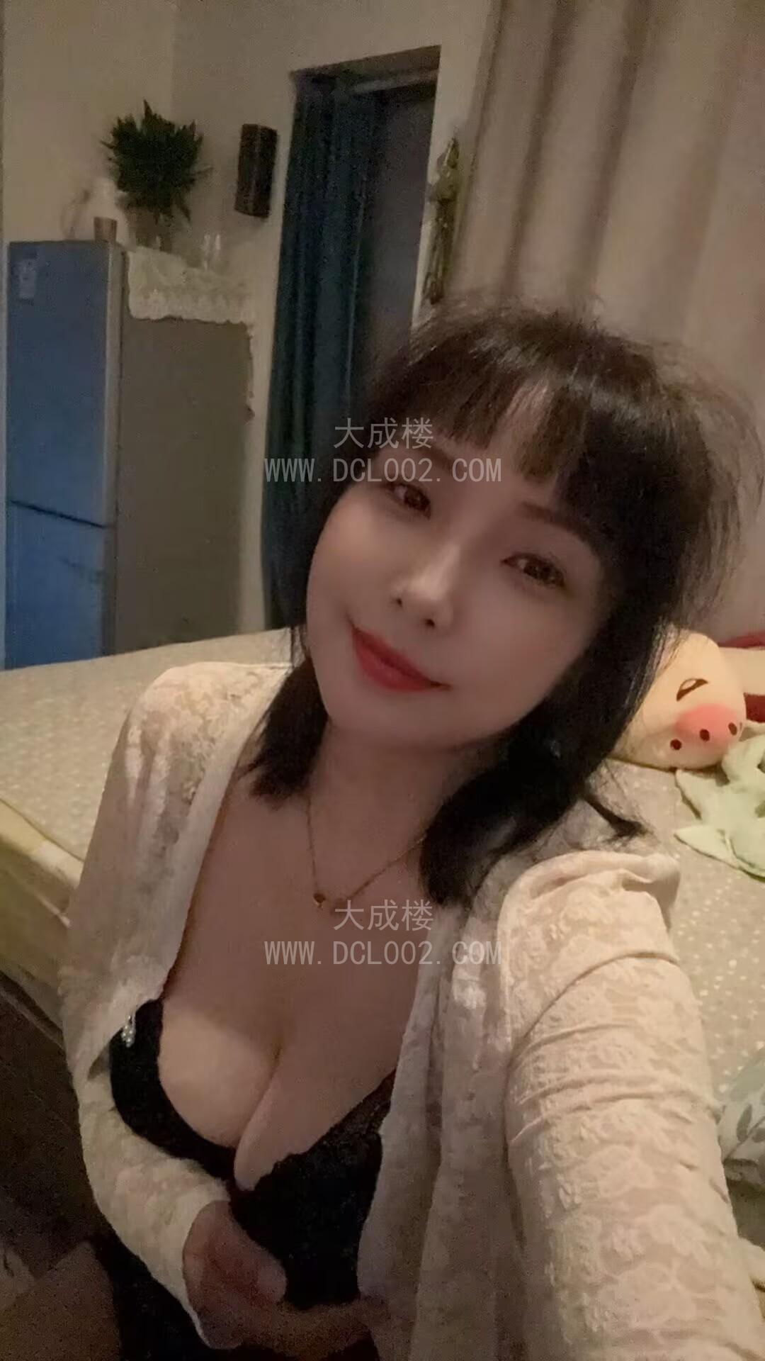 福田服务很棒的大胸女