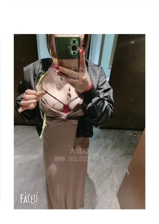 西安翘臀胸大美女