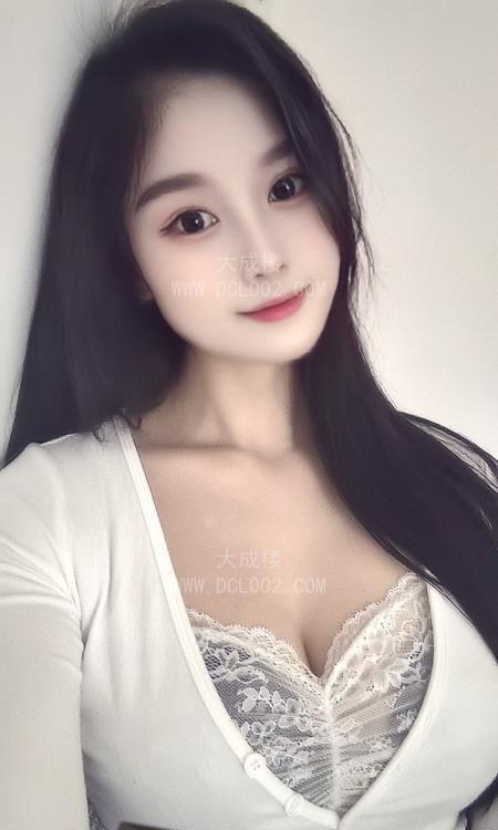 成都宝藏老师王果儿