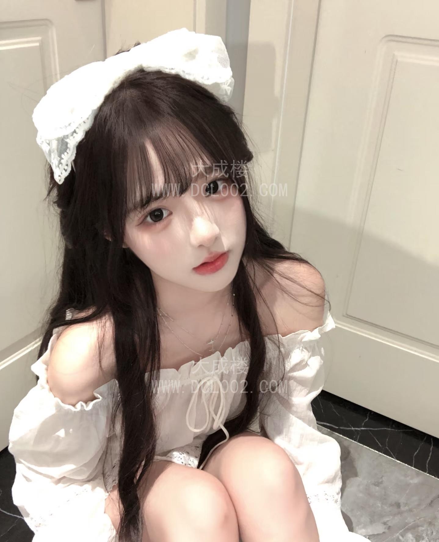 朝阳服务系性感身材小美女