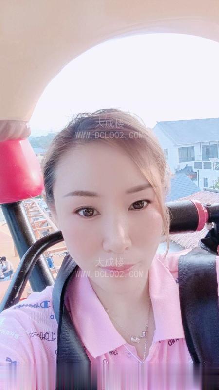 滨海大胸少妇