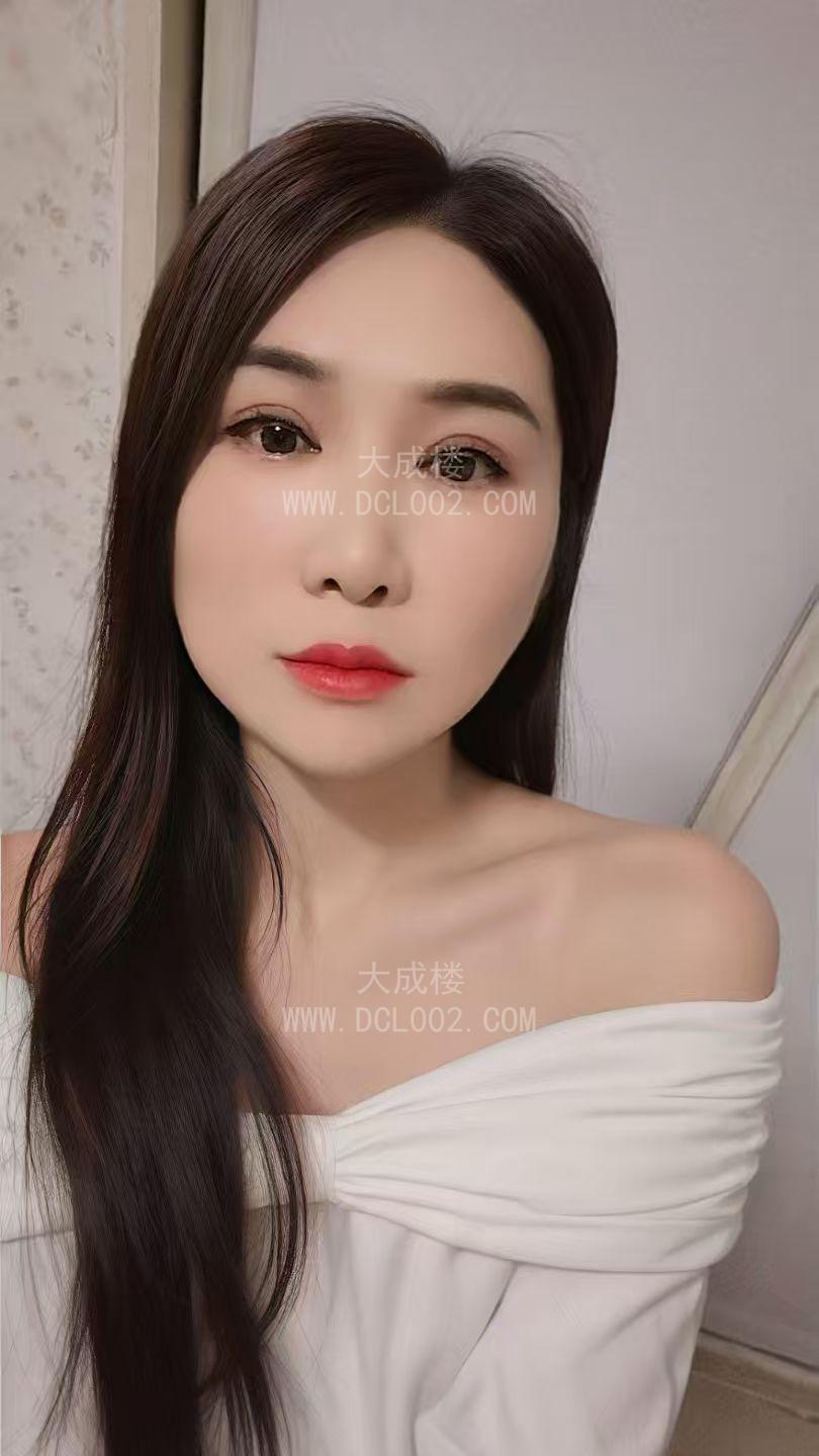郑州性感妩媚的小少妇