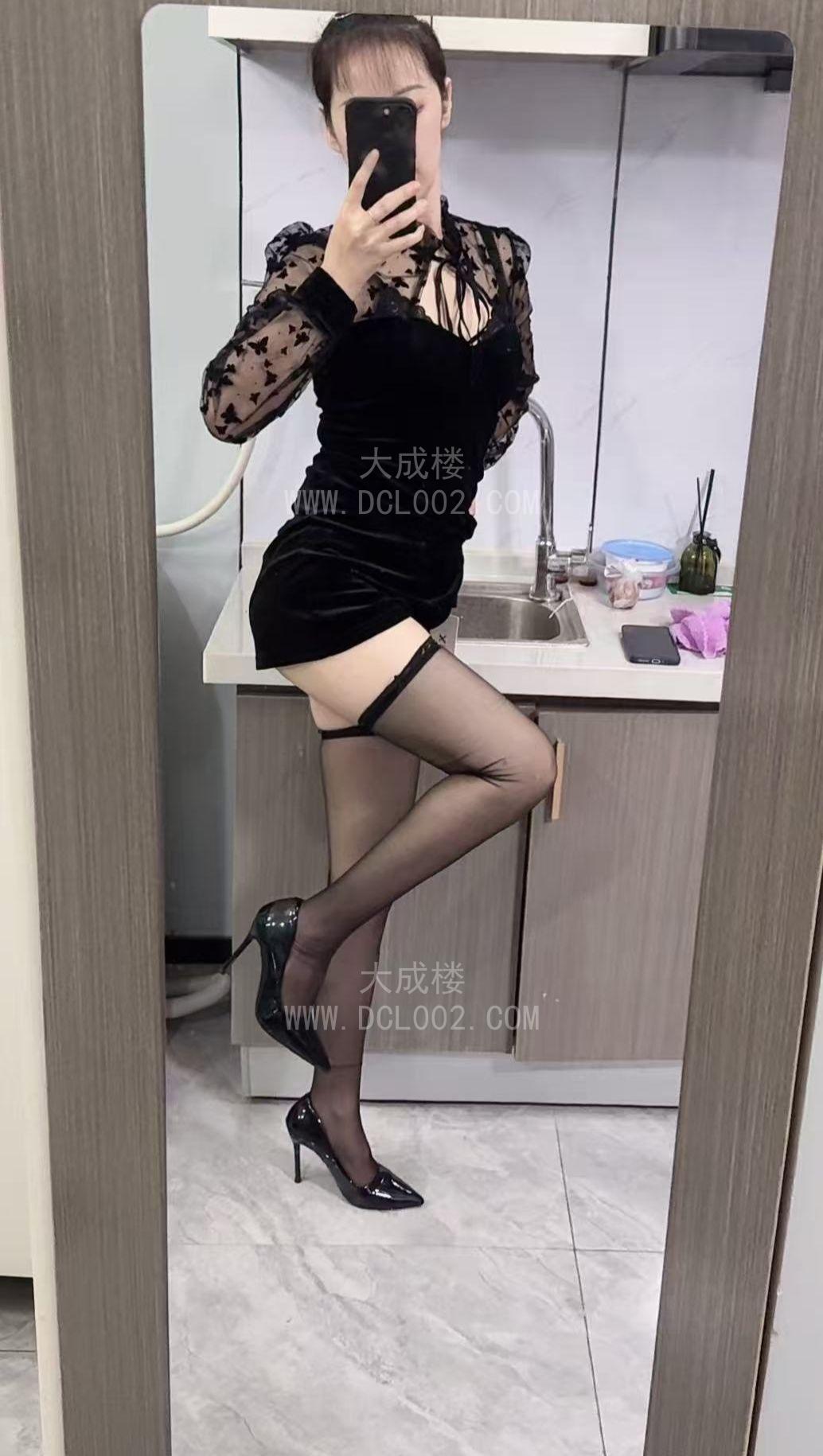 济南鑫恒广场美少妇