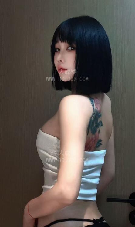 合肥短发纹身御姐