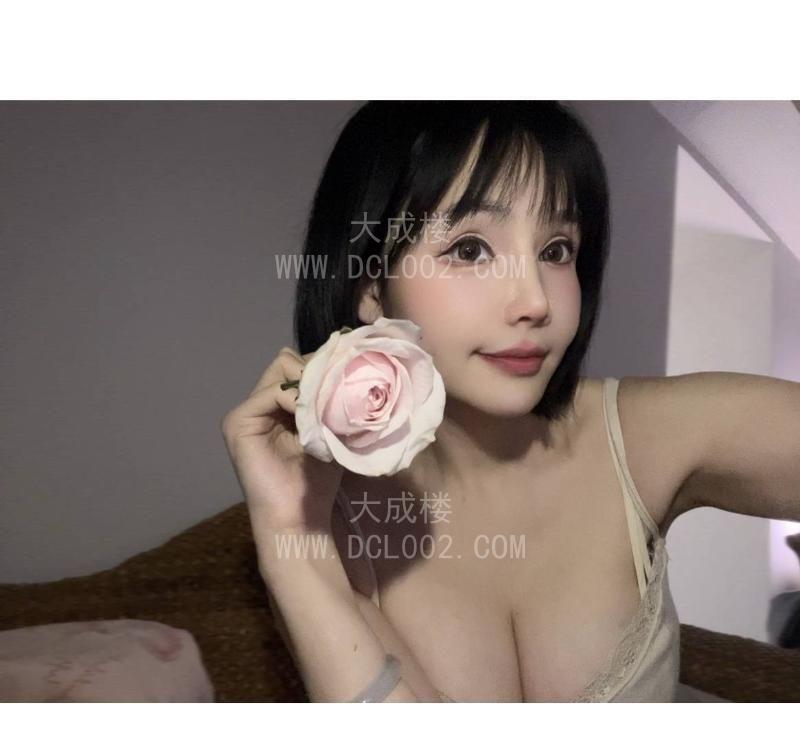 杭州粉嫩大波颜值女友UU