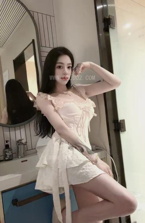 静安大胸恩熙妹子