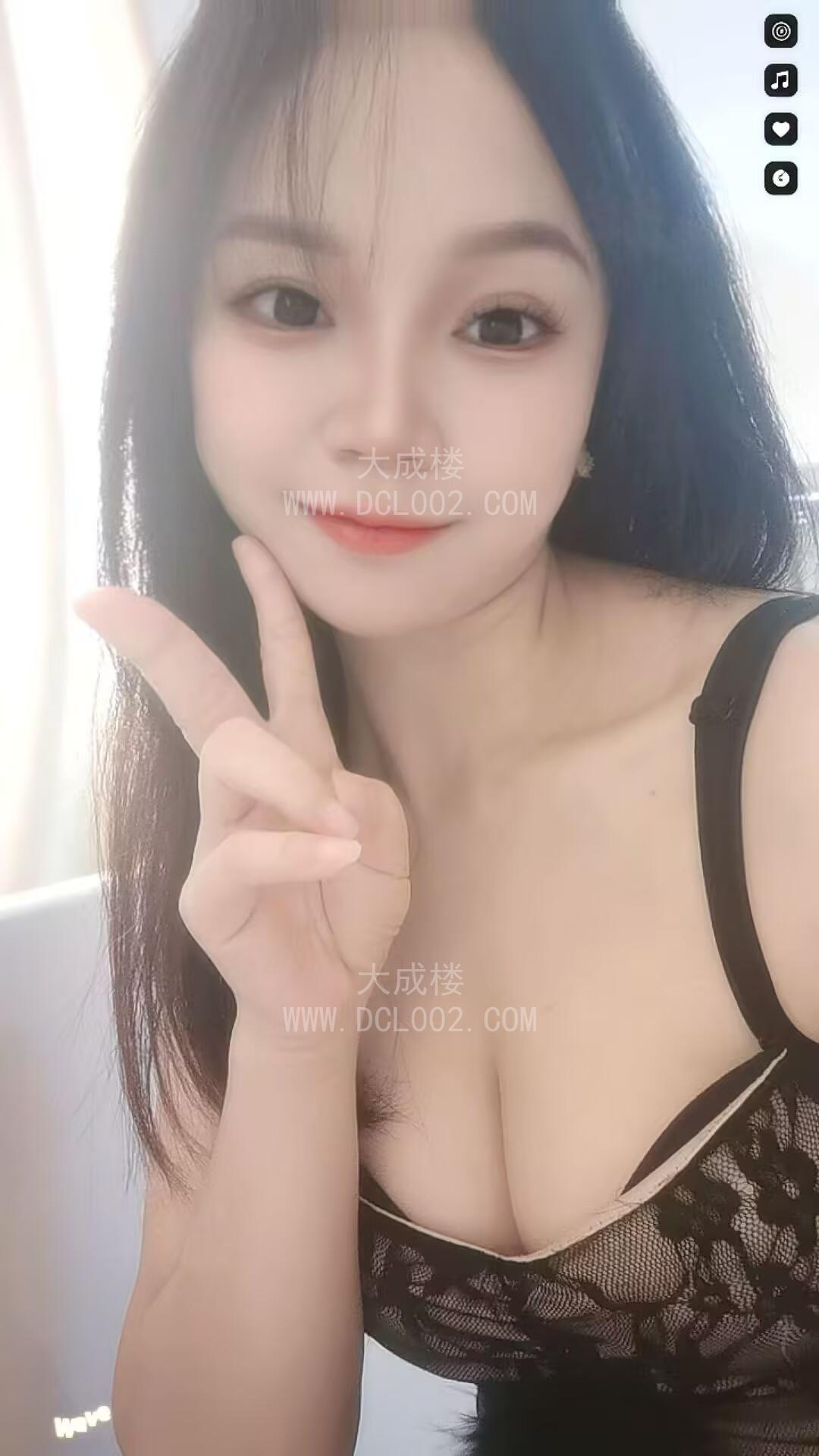 天河车陂舌吻小姐姐