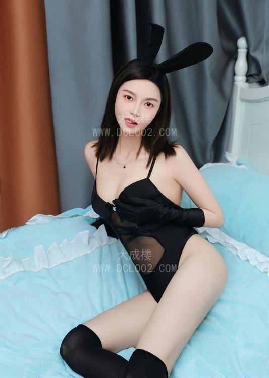 长沙大胸舌吻妹可拍小视频