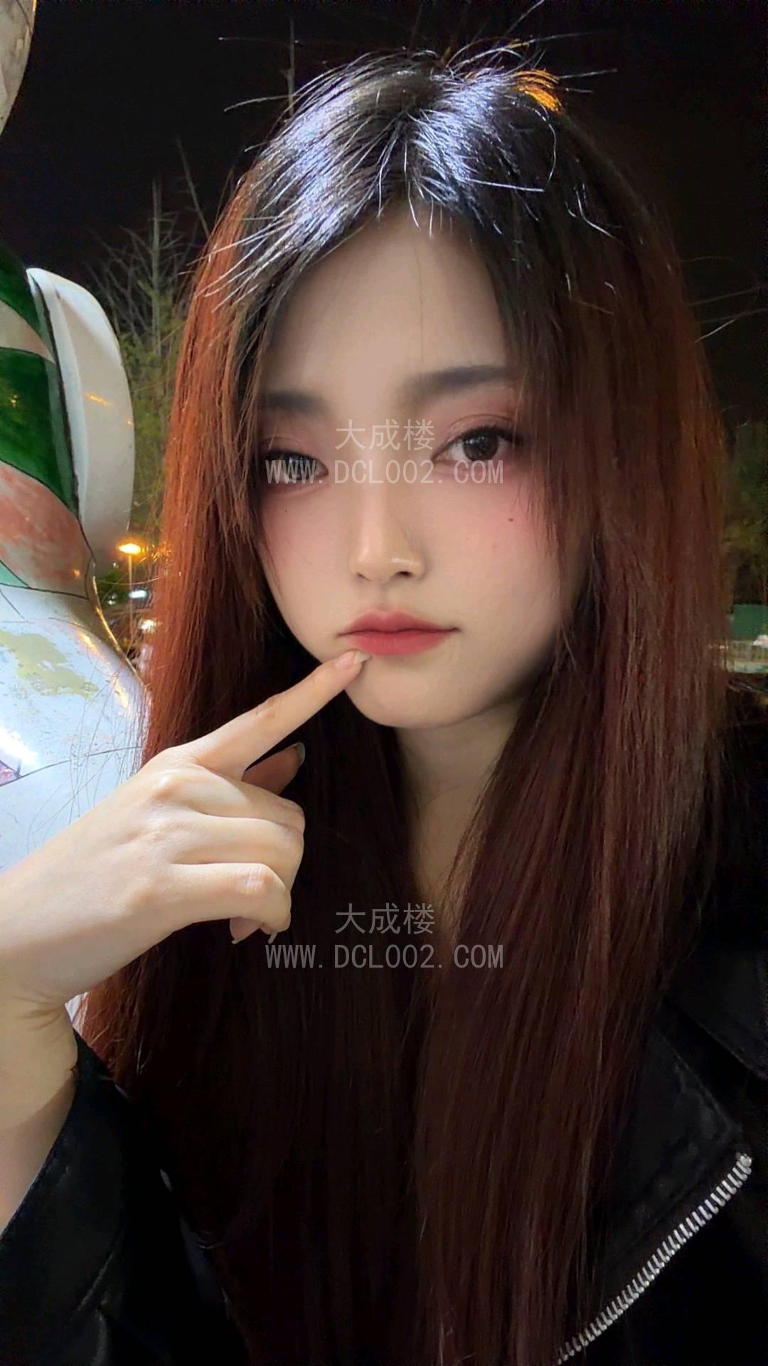 成都嫩妹兔兔