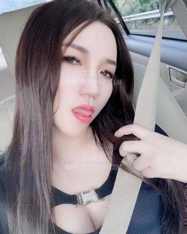 越秀长腿性感骚淇淇