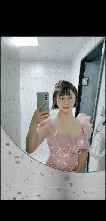 合肥性感美腿可双妃姐妹俩