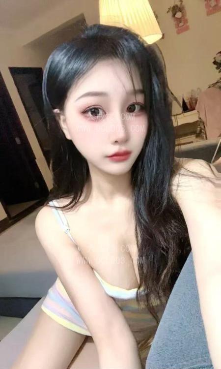 苏州俏皮美妞苒苒