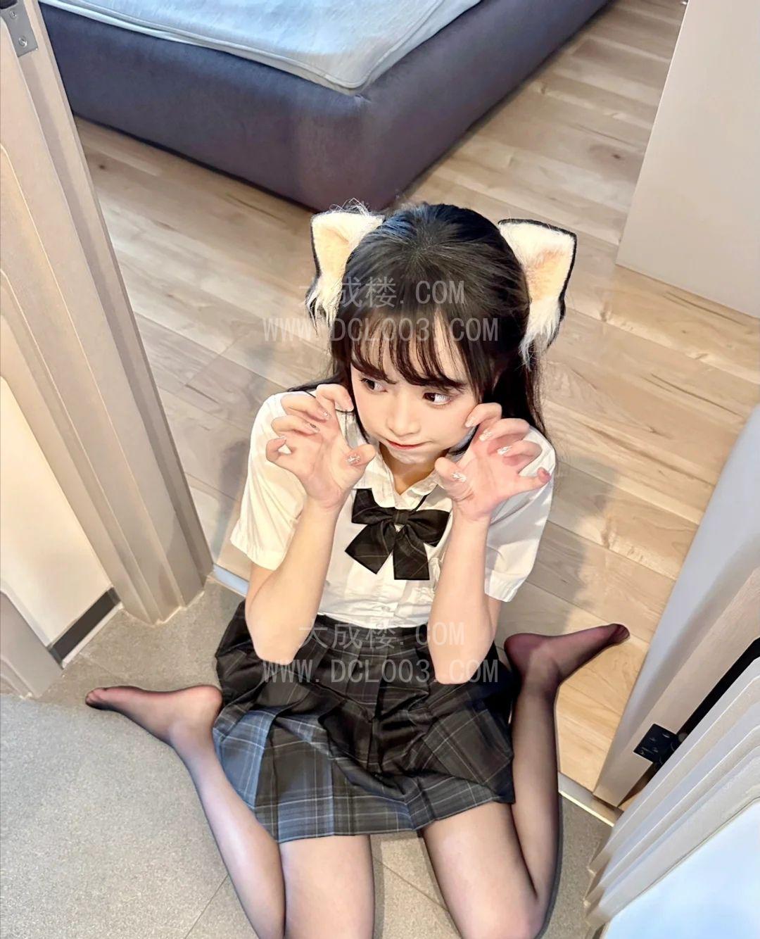 杭州清纯艺校电竞小迷妹陪玩带房可外出