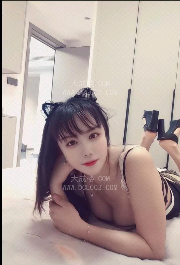 杭州萧山大胸圆翘臀伊伊
