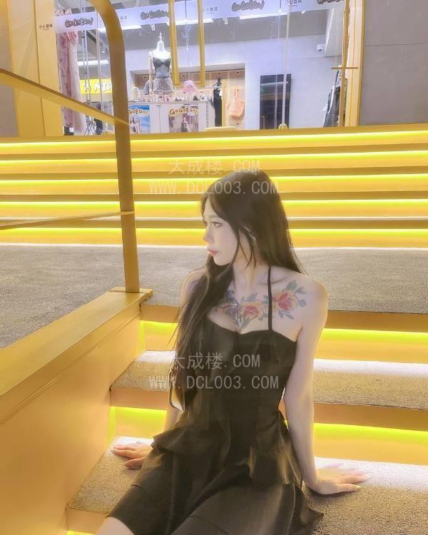 成都符文女战士佩佩