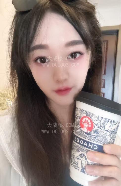 成都汉口性感大胸梦梦