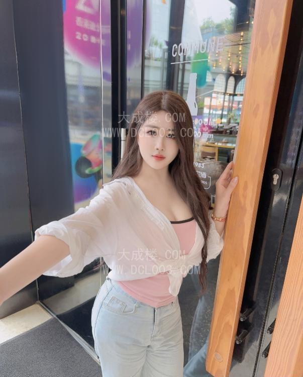 长沙大胸丰臀少妇能深喉