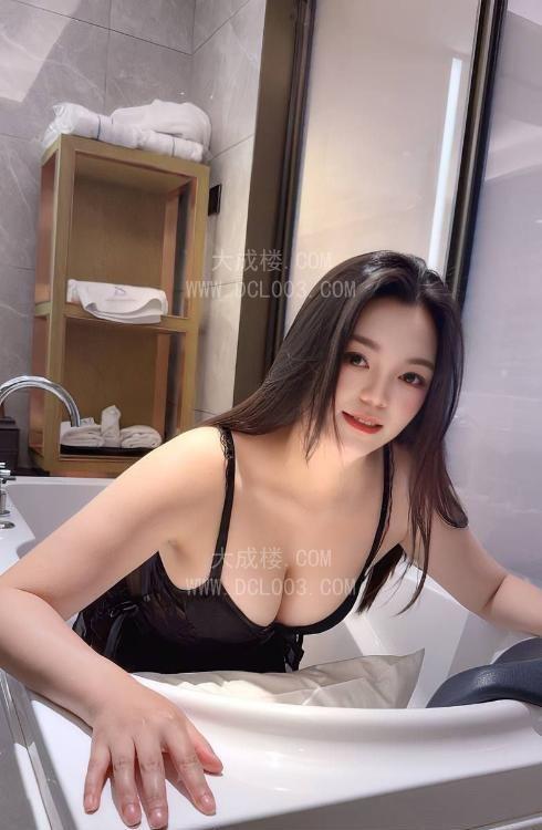 东莞风情万种胡媚娘