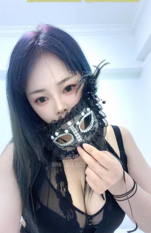 番禺二刷肤白大奶吉吉