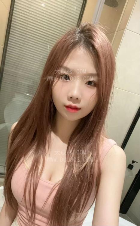 杭州风骚莞式全裸5T紫怡