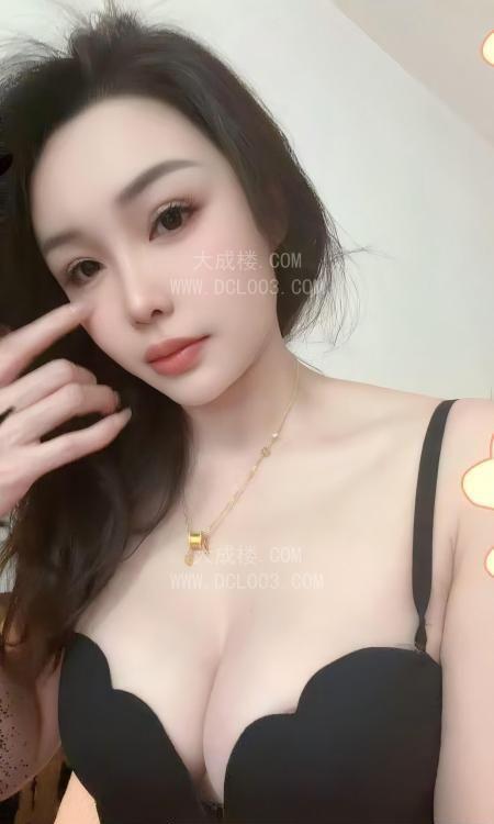 朝阳大胸翘臀风骚老师