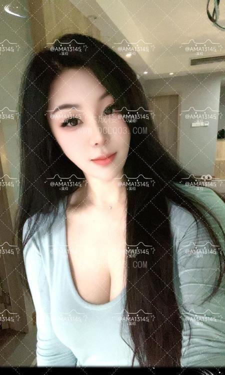 成都性感E杯大奶溪桐