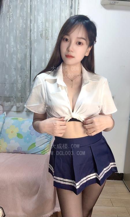 白云制服骚妹