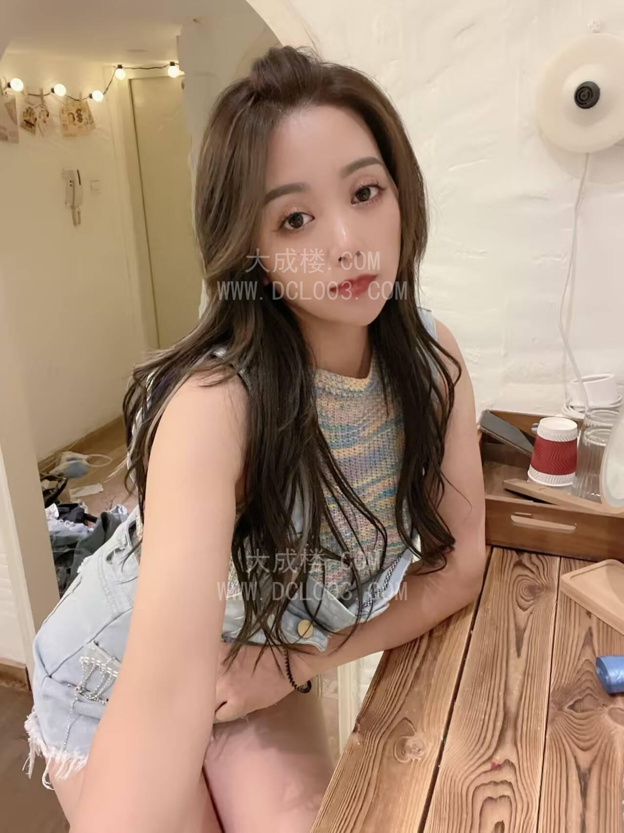 宝安石岩全套大奶少妇