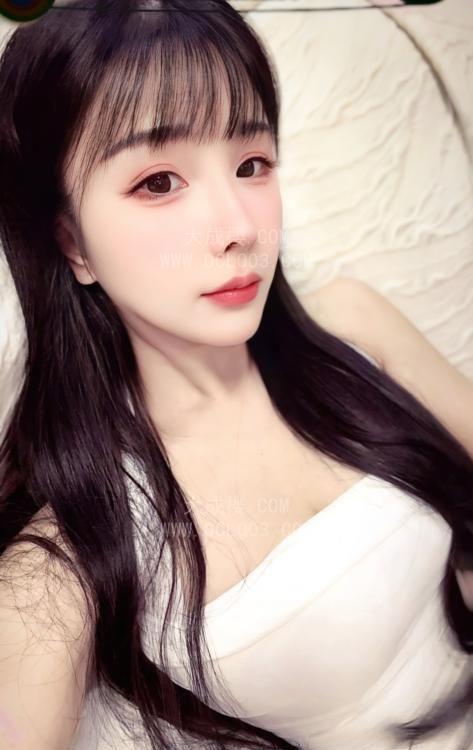 杭州拱墅大眼巨乳萌妹