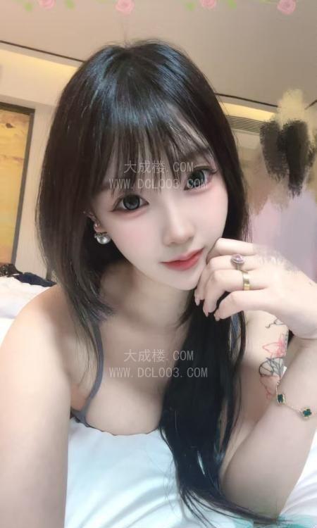 海珠性感大波美媚