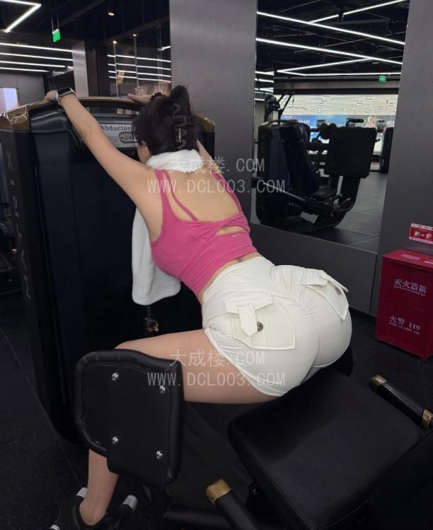 渝北肥臀骚浪欲女