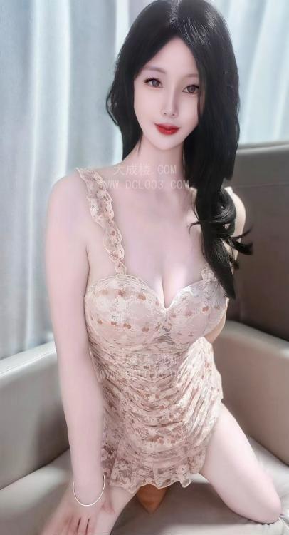 杭州白皮翘臀骚朵朵
