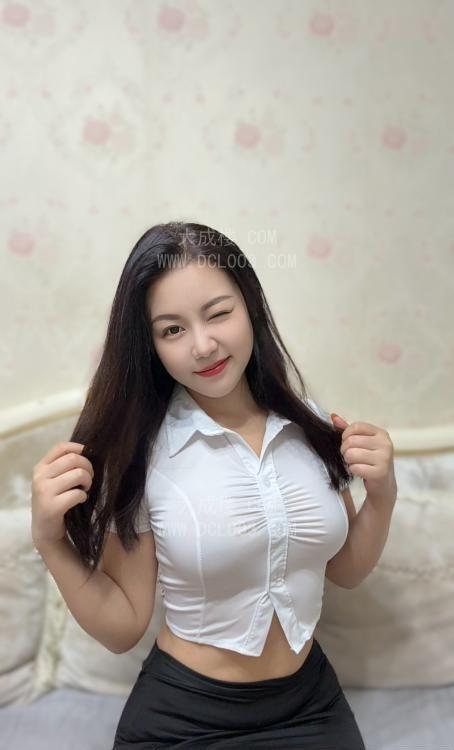 深圳罗湖制服诱惑妮妮