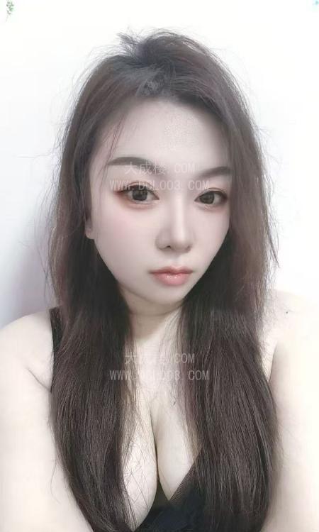 两江新区大胸少妇