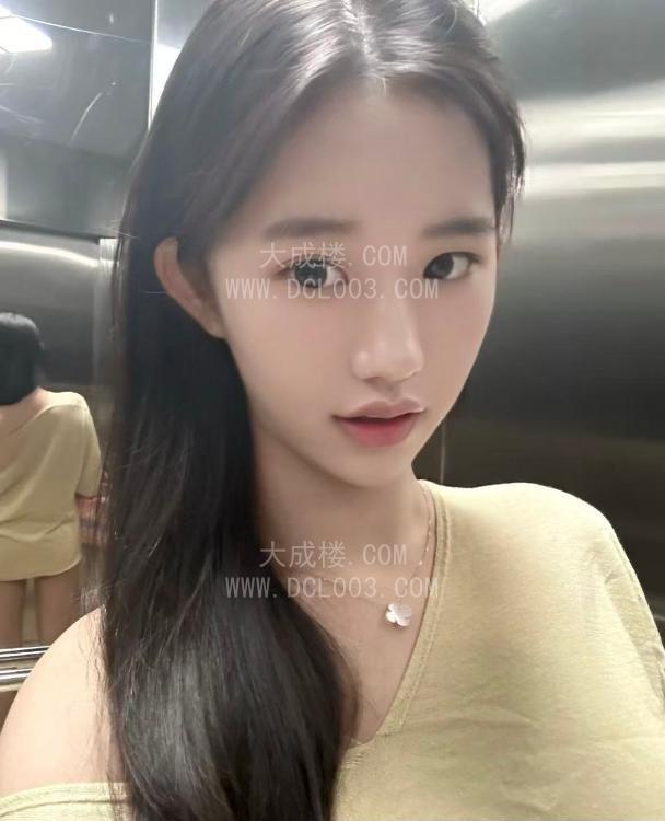 南昌清纯反差萌妹