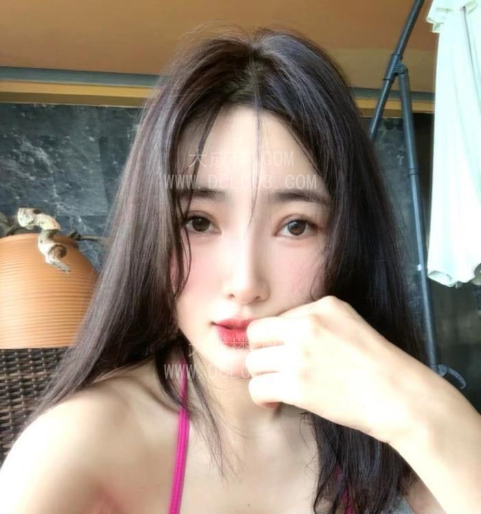 天河可爱小姐姐
