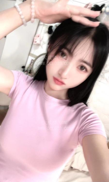 天河可爱小姐姐