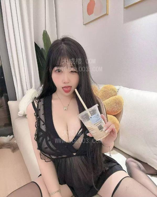 青岛风骚制服大奶诗诗