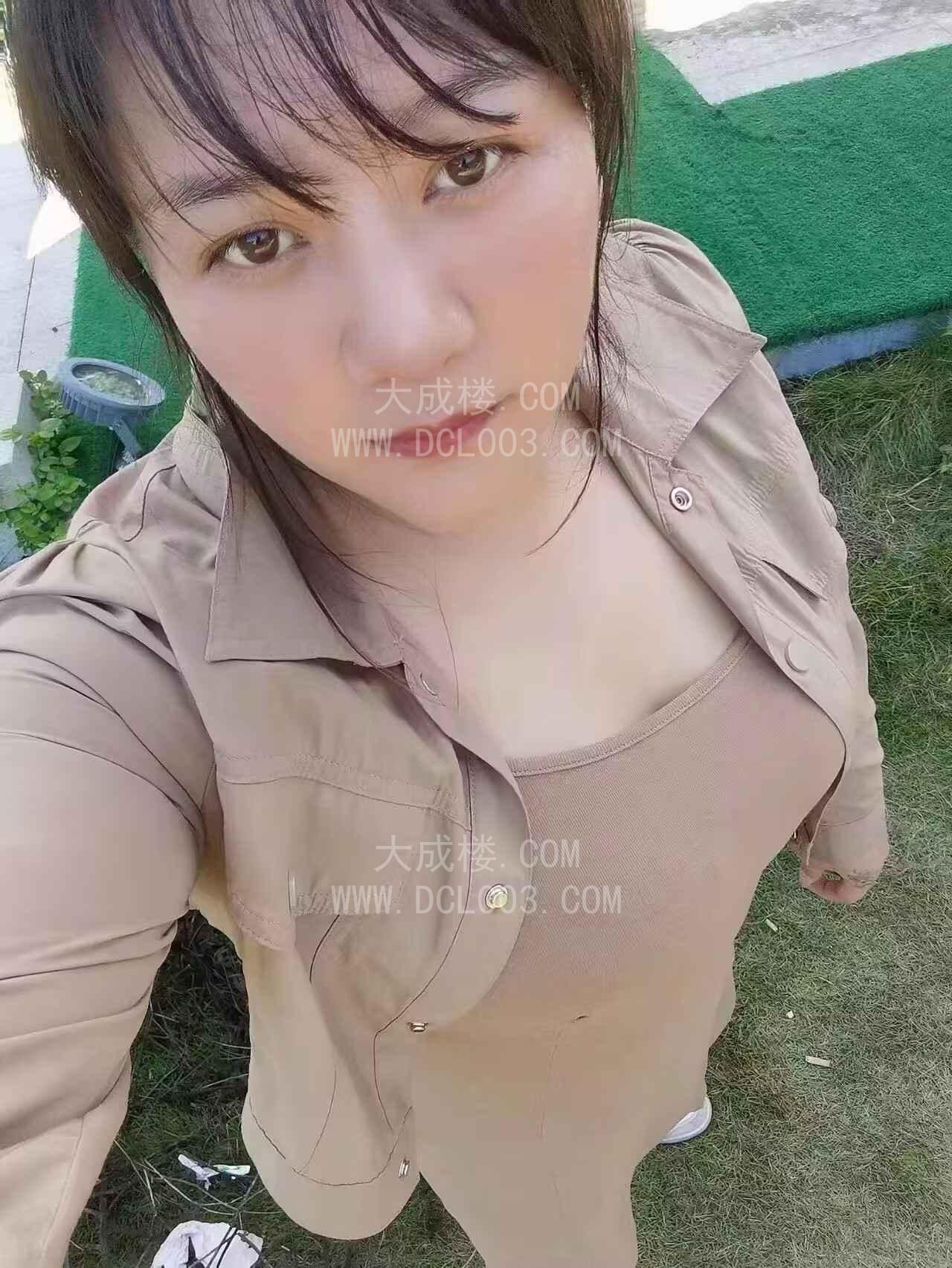  宝安沙井D奶少妇