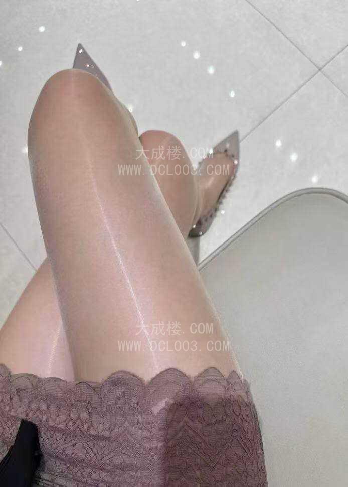 西安龙首原大奶性感少妇