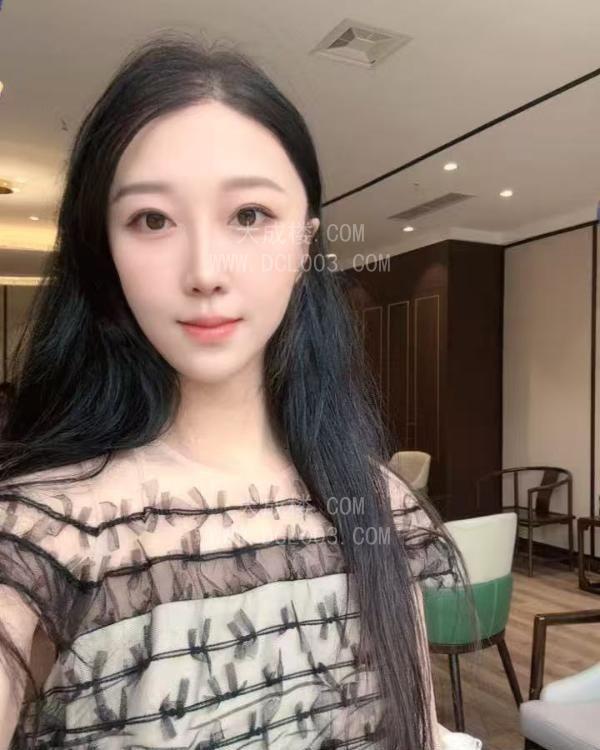 武汉光谷风情旗袍小仙女
