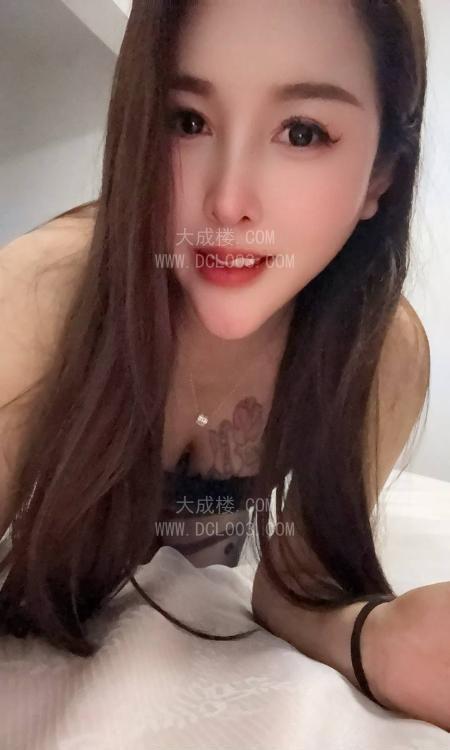 昆明风情万种大胸妹