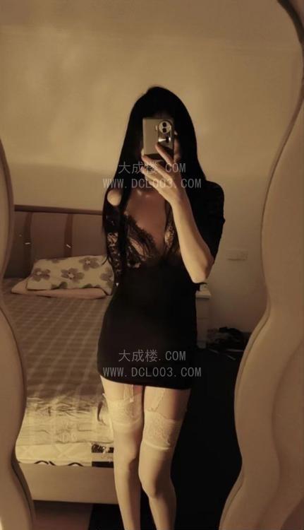 南京栖霞高挑甜妹