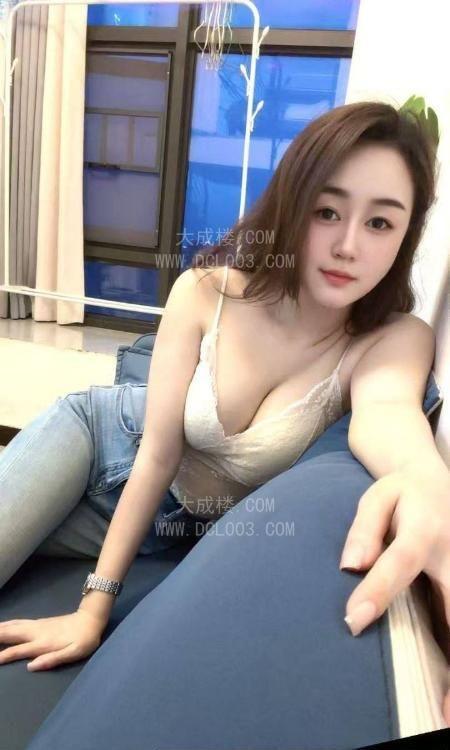 长沙雨花大胸妹