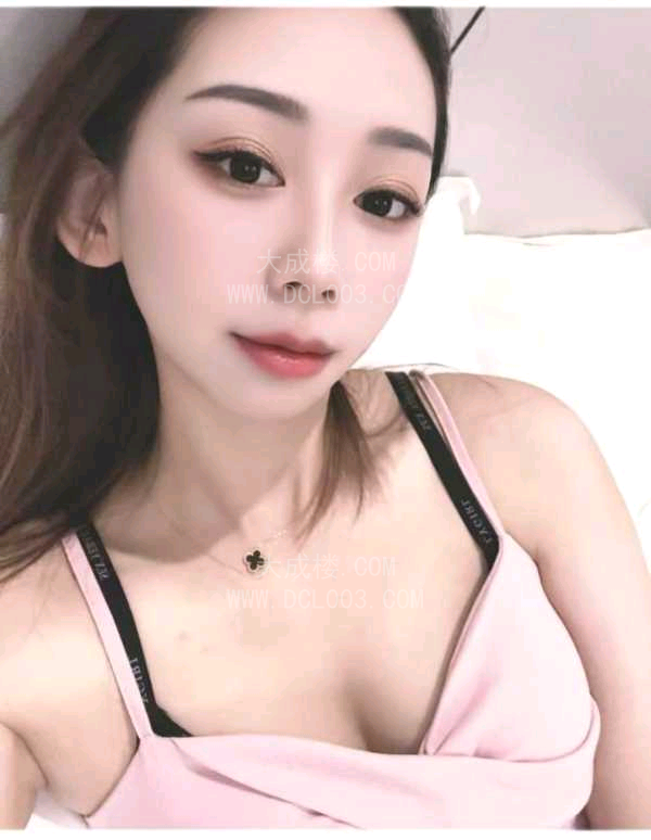 白云江夏大奶露露