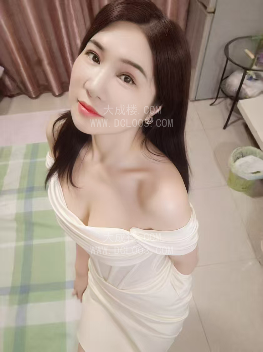 郑州金水肤白翘臀少妇