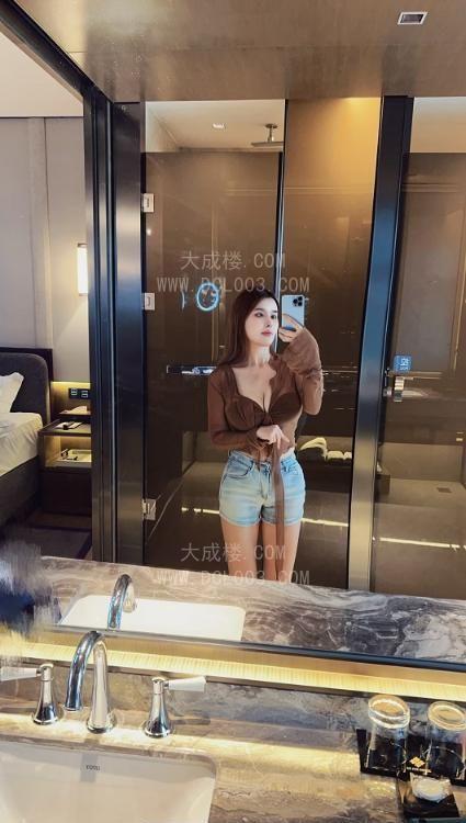徐汇美胸成都少妇